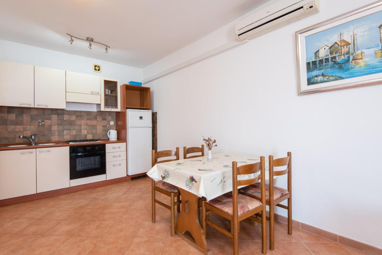 Apartments By The Sea Cove Pjestata, Peljesac - 12381 Putniković Buitenkant foto